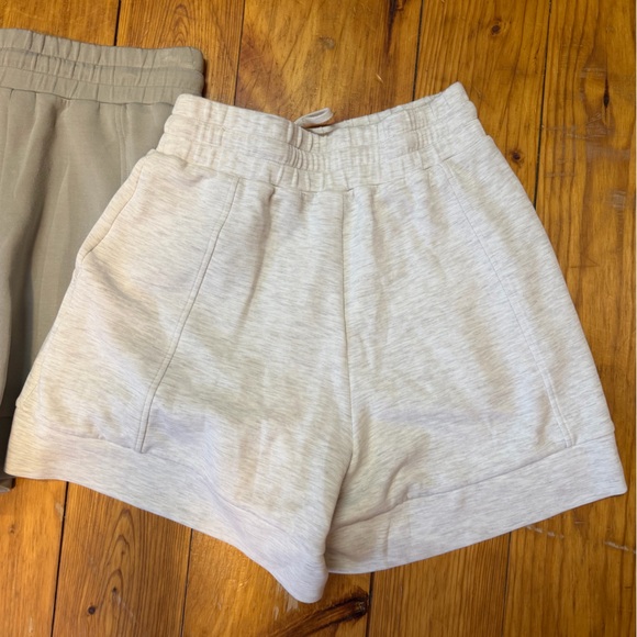 3 Pairs of Varley Shorts - Picture 7 of 10